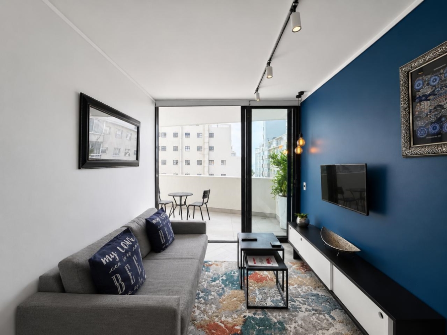 1 Bedroom Property for Sale in Sea Point Western Cape